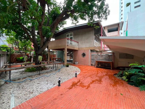 ✨ Garden House for Rent in the Heart of Ekkamai 12 – Just 350m to Donki Mall Thonglor!