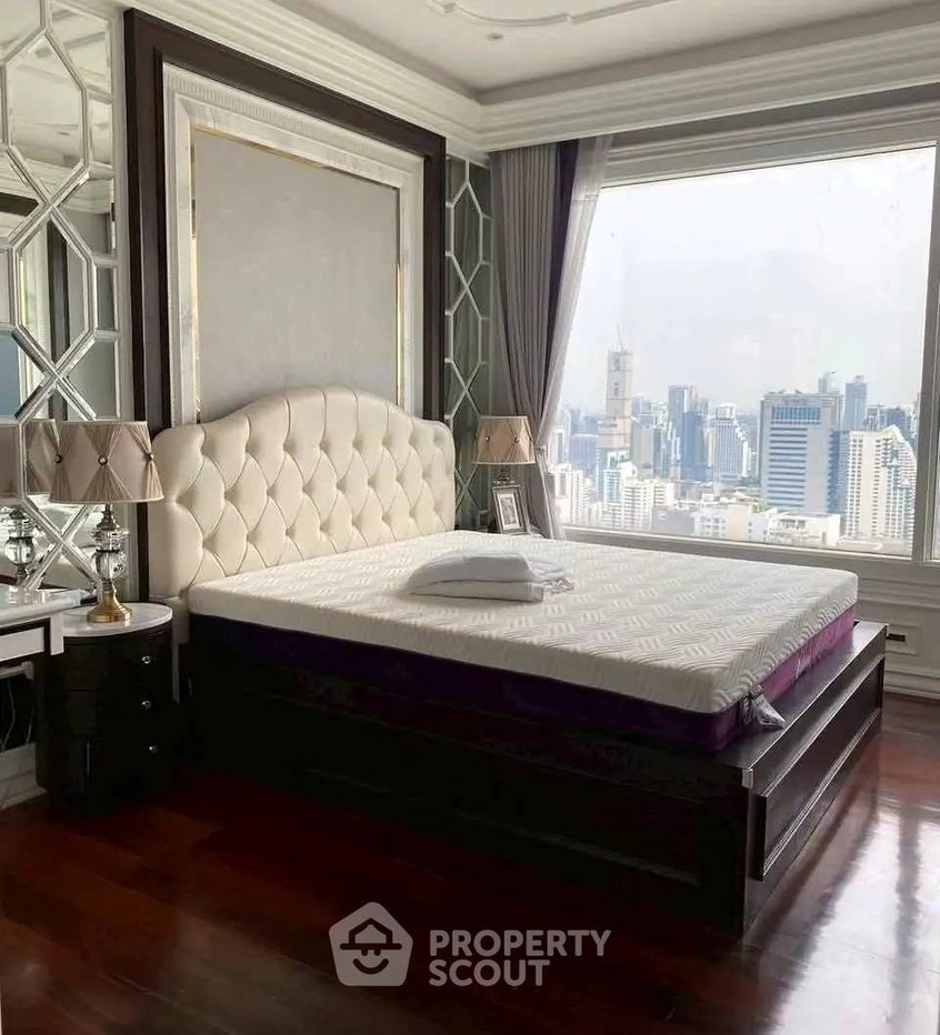 รูป คอนโด 5 ห้องนอน ชั้นสูง 42 Q Asoke ขนาด 274 ตร.ม. ใกล้ MRT เพชรบุรี 100 ม. (ID 2828478) - รูปที่ 16/22