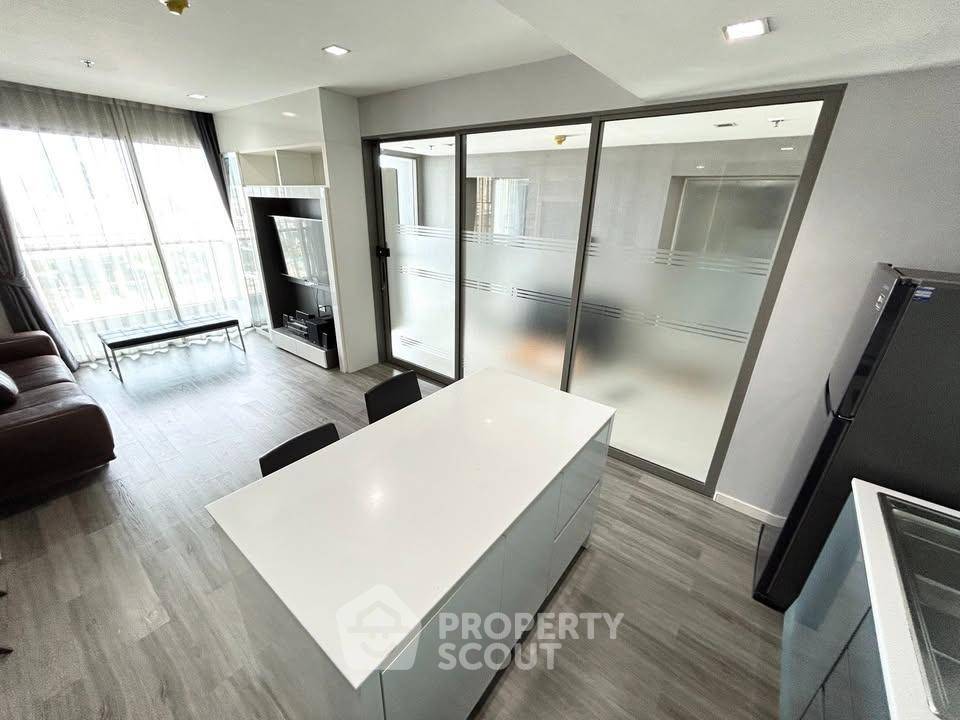 picture 2-BR Condo at Star View close to Phra Ram 3 (ID 3258744) - 4/44