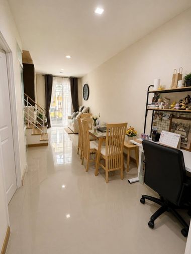 ขายทาวน์โฮม 3 ห้องนอน 16 ตร.ว. โกลเด้น ทาวน์ บางแค