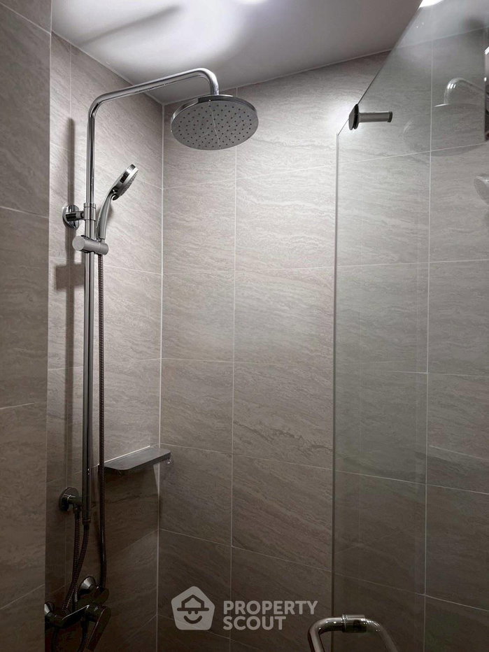 picture 1-BR At THE CROWN Residences Near MRT Khlong Toei (ID 3185671) - 2/10