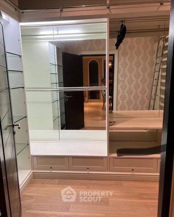 รูป ห้องกว้าง 81 ตร.ม. 1 ห้องนอน Eight Thonglor Residence Condominium ใกล้ BTS ทองหล่อ (ID 3309191) - รูปที่ 5/8
