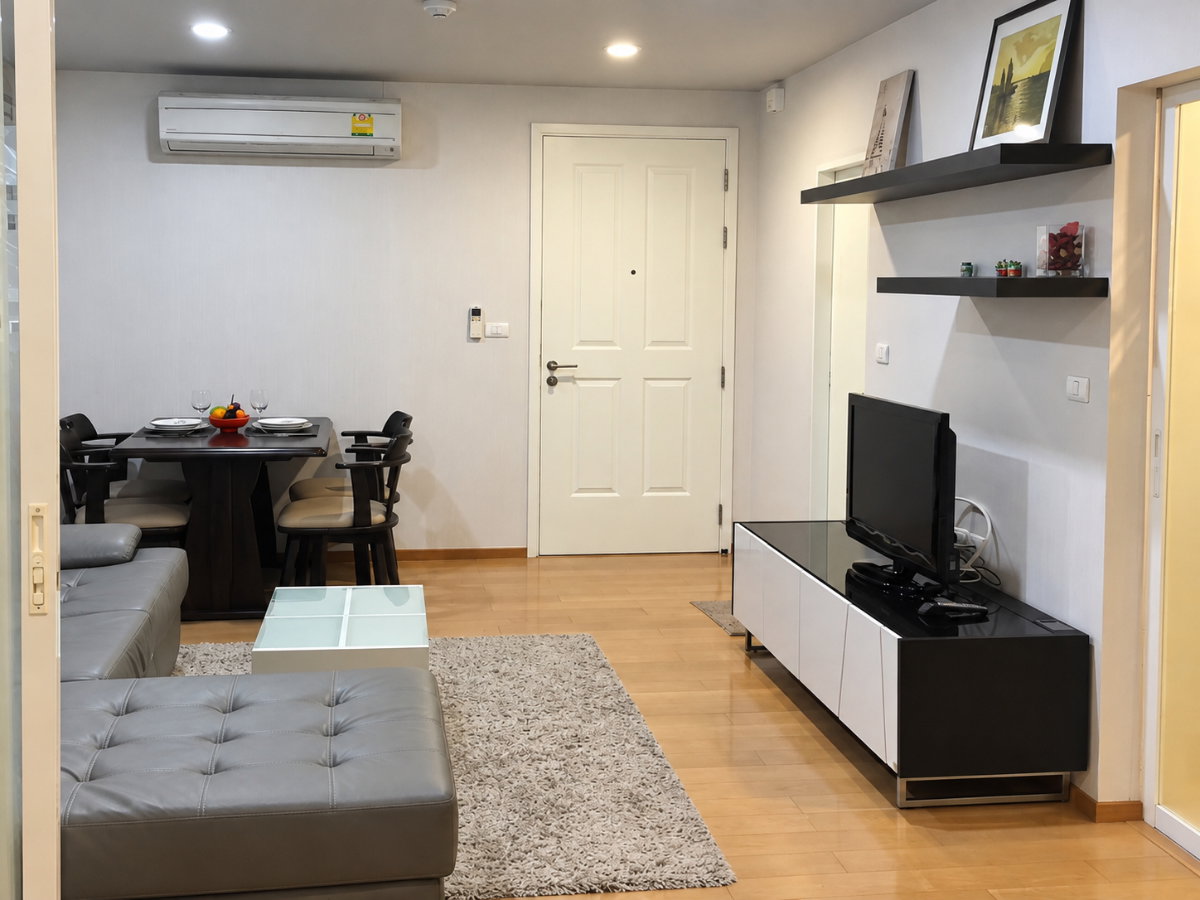 40.47 SqM Ekkamai Condo Near BTS | Tenant in Place, ROI 4.06%, 10.25% Below Market - U1181996