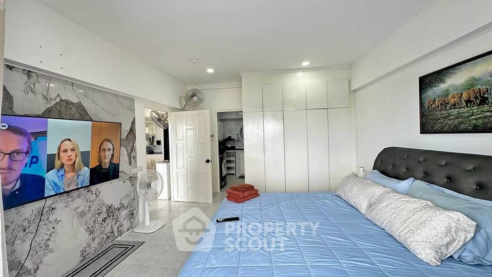 picture 1-BR Condo at Star Beach Condotel close to Phratamnak (ID 3070856) - 1/17