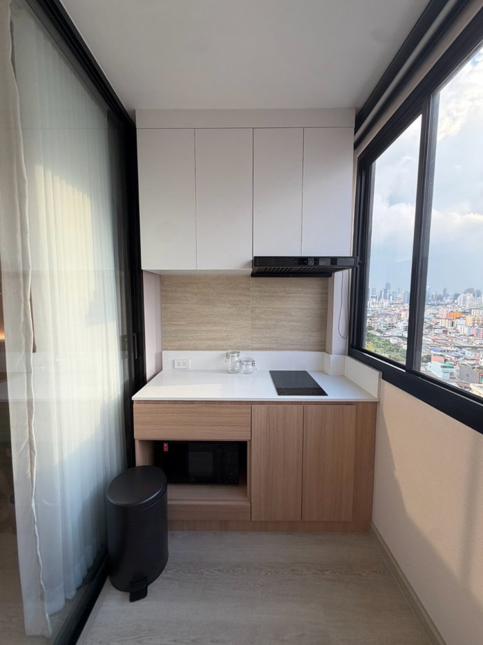 picture For rent Srivara Mansion Near MRT - 10/14