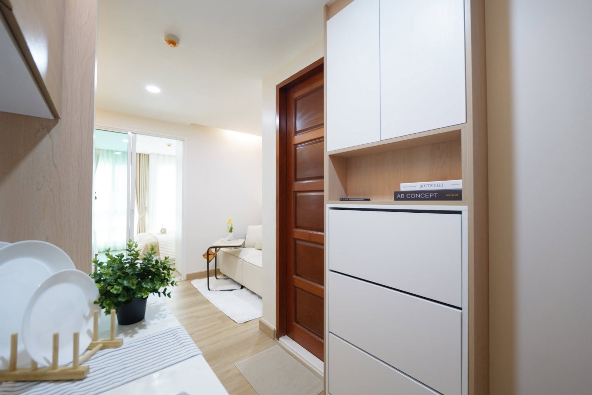 รูป ขายด่วน 🏡 Emerald Residence Ratchada 2.19 ล้าน! ใกล้ MRT ห้วยขวางเพียง 500 ม. - รูปที่ 8/14
