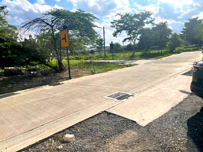 Land for sale Pak Kret Nonthaburi : Prime Land for Sale: Street-Front Land Plot in Lan Thong Village, Pak Kret – Great Location, Unbeatable Price