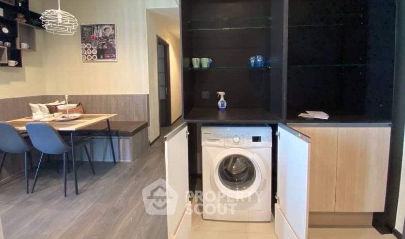 รูป ใกล้ MRT สุขุมวิท 200 ม. | 2 ห้องนอน The Edge Sukhumvit 23 (ID 3302354) - รูปที่ 3/5