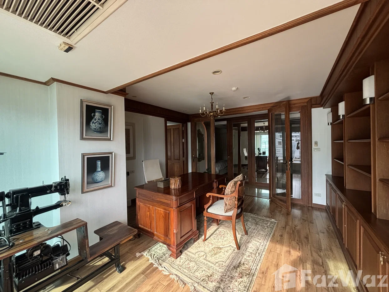 picture 2 Bedroom Condo for sale at Navin Court 6776379 - 2/11
