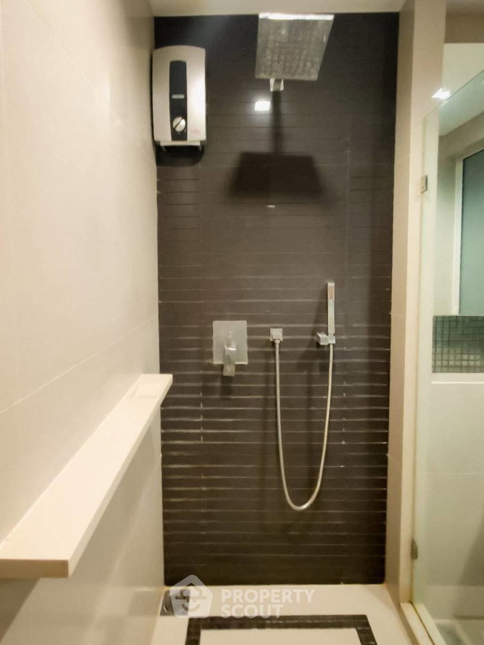 รูป คอนโด 1-ห้องนอน ที่ ริธึ่ม สาทร ใกล้ BTS สะพานตากสิน (ID 2911995) - รูปที่ 12/18