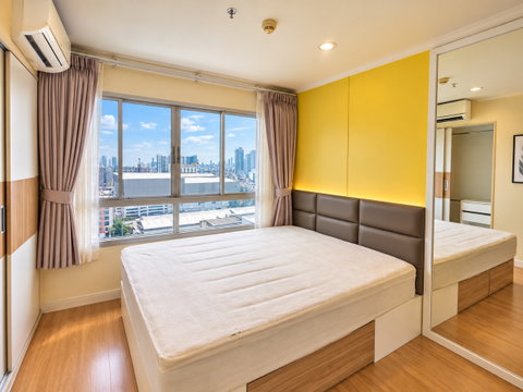 🏡 Affordable Condo in a Great Pinklao Location