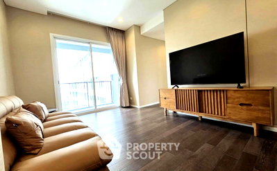 Condos for sale : 39th-Floor 2-BR The Saint Residences 100m To MRT Phahon Yothin (ID 2411558)