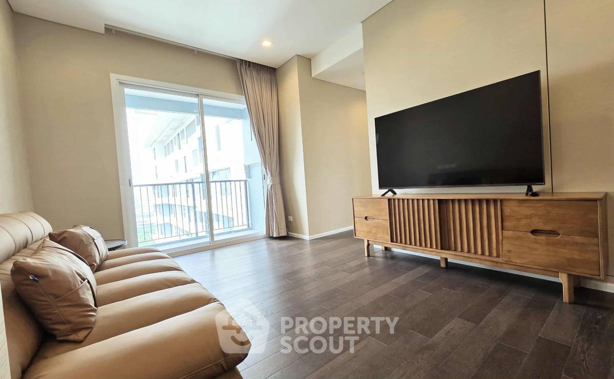 picture 39th-Floor 2-BR The Saint Residences 100m To MRT Phahon Yothin (ID 2411558) - 1/5