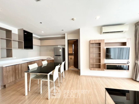2-BR Condo at Rhythm Sathorn near BTS Saphan Taksin (ID 3309516)