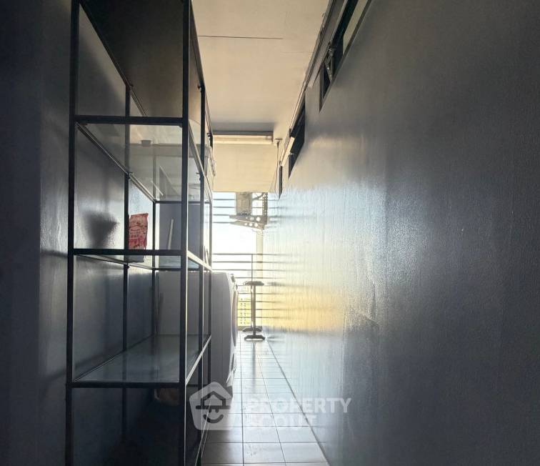รูป คอนโด 2 ห้องนอน ชั้น 22 ที่ Belle Grand Rama 9 ใกล้ MRT พระราม 9 (ID 3201446) - รูปที่ 14/21