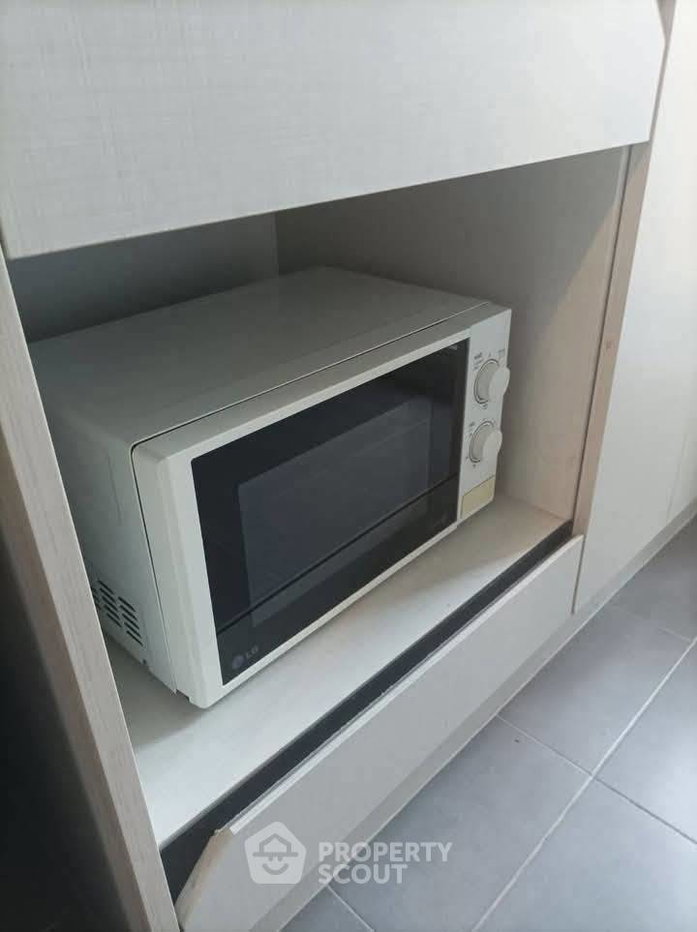 picture 1-BR Condo at The Kith Plus Sukhumvit 113 near BTS Samrong (ID 3307299) - 14/26