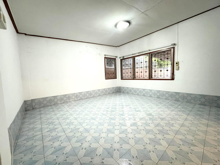 รูป ปล่อยเช่าบ้านเดี่ยวลาดพร้าว64ใกล้ห้วยขวาง - รูปที่ 2/8