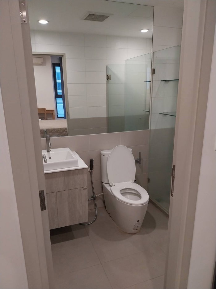 picture Shock price for rent at  Ideo q chula samyan - 3/4
