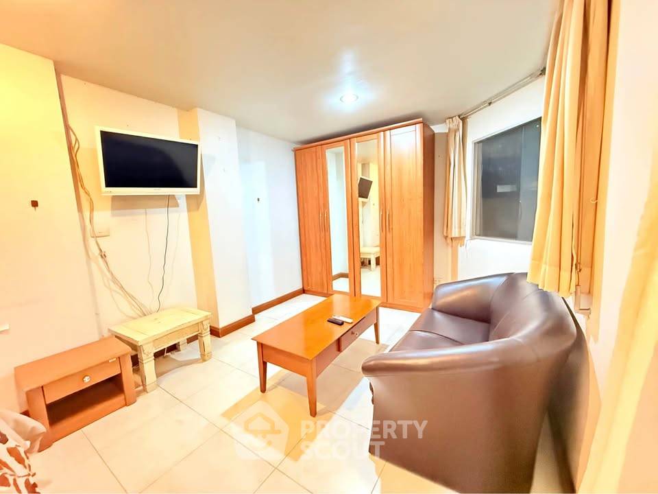 picture 1-BR The Prime Suites Condominium Near BTS Asoke (ID 3309299) - 1/4