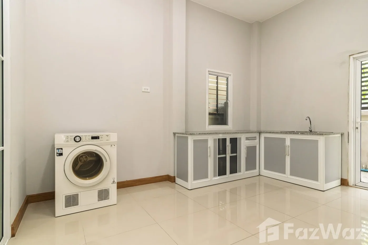 รูป Pet Friendly เลี้ยงสุนัขและแมวได้ หมู่บ้านลลิล 6773657 - รูปที่ 18/18