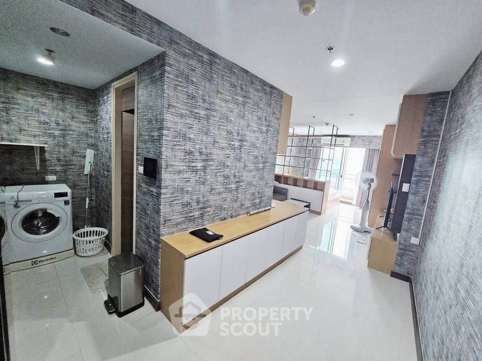 picture Studio Condo at Supalai Prima Riva Rama 3 - Narathiwas in Chong Nonsi (ID 2436098) - 5/21