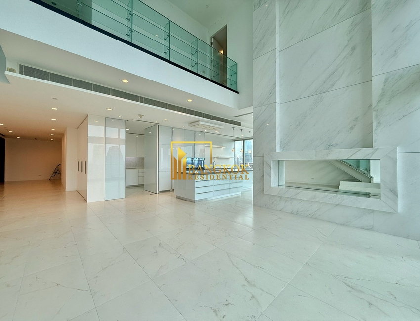 รูป 185 Rajadamri | Rare 3 Bed Duplex Luxury Condo in Prime Area - BR13916CD - รูปที่ 4/65