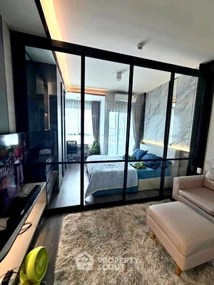 Condos for sale : 1-BR Condo at IDEO Sukhumvit - Rama 4 near BTS Phra Khanong (ID 3188012)