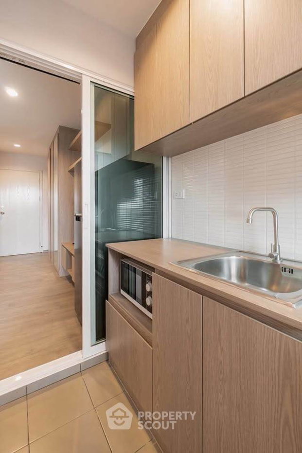 รูป คอนโด 1 ห้องนอน ชั้น 16 Regent Home Bangna ใกล้ BTS บางนา (ID 3308769) - รูปที่ 11/13
