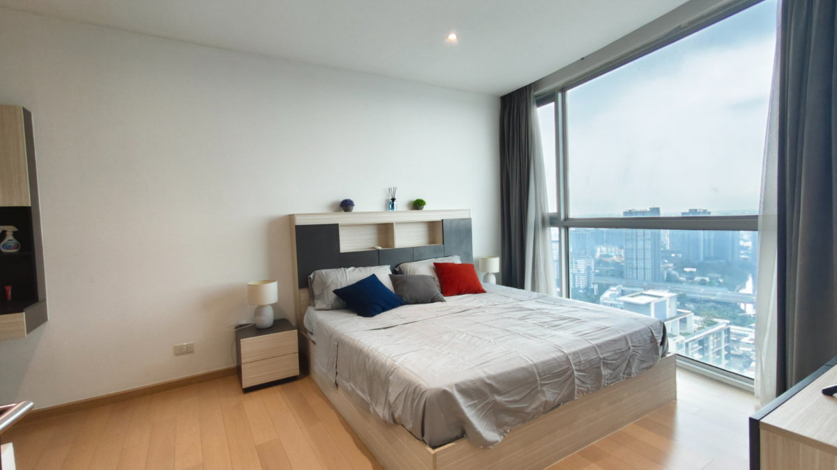 picture 🔥 Large 1-Bedroom Direct Access to BTS Phra Khanong Next to W District Only 28,000 THB ฿28,000 - 3/13