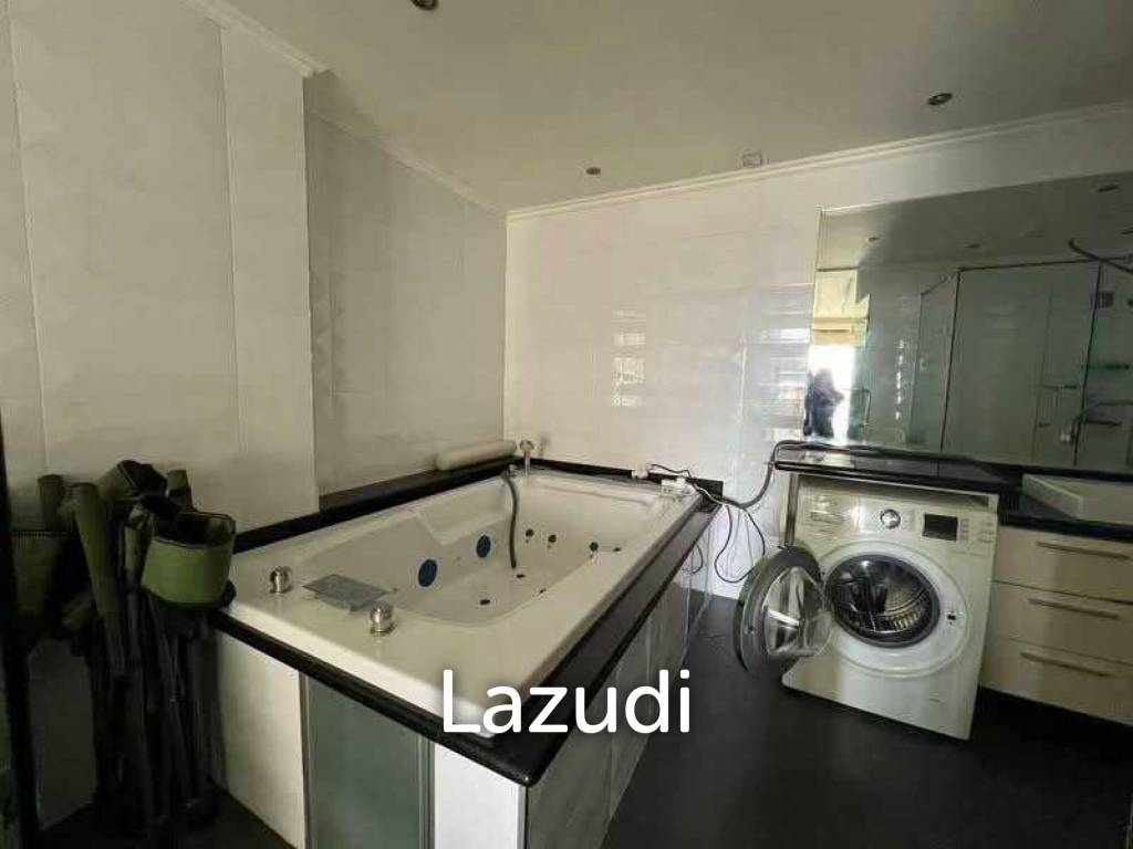 picture View Talay 6 Spacious 2-Bedroom Sea View Condo for Sale - 11/16