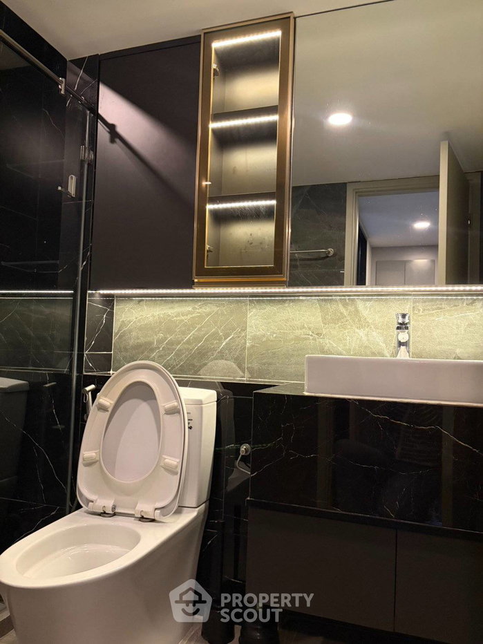 picture 2-BR Condo at Knightsbridge Space Ratchayothin near BTS Ratchayothin (ID 3042260) - 19/32