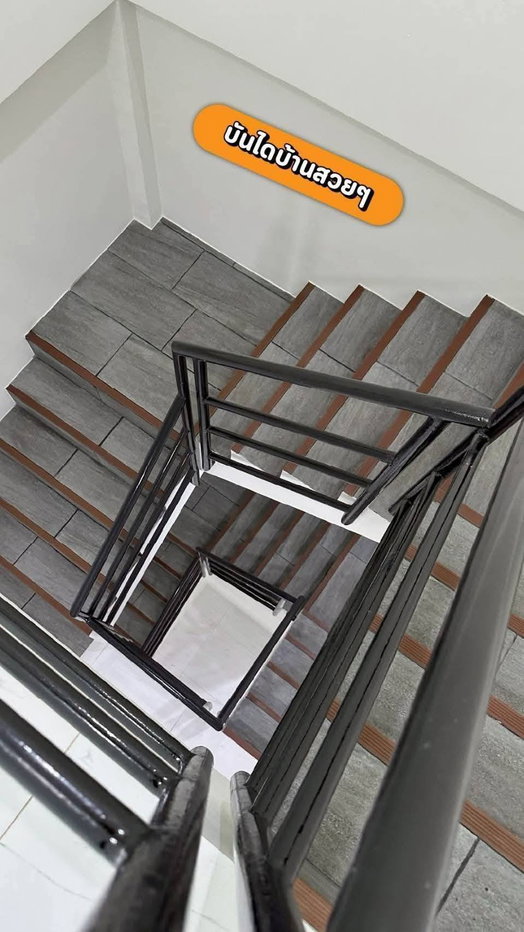 รูป รีโนเวทใหม่ทั้งหลัง! ทาวน์โฮม 3 ชั้น 4 ห้องนอน ใกล้ MRT สายสีชมพู พร้อมเข้าอยู่ - รูปที่ 5/14
