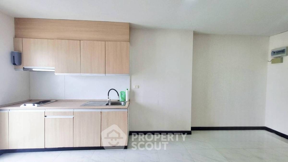 รูป คอนโด 2 ห้องนอน ขนาด 66 ตร.ม. ให้เช่า The Parkland Srinakarin (ID 3206772) - รูปที่ 4/9