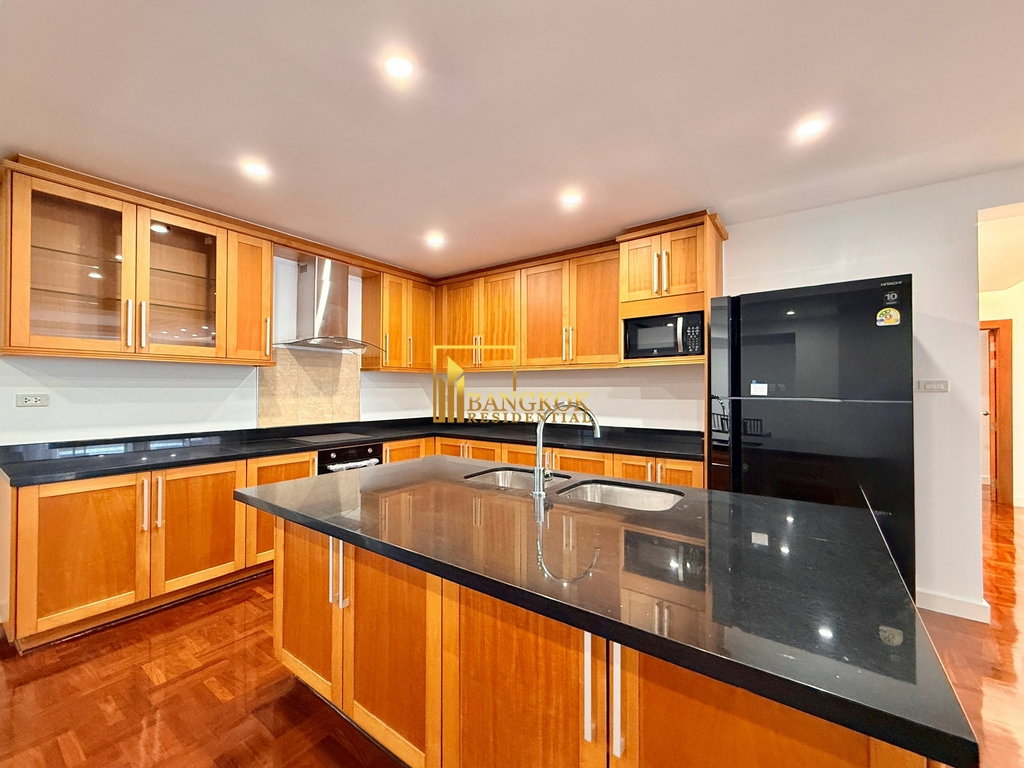 รูป Grand Ville House 1 | Large 3 Bedroom Condo in Phrom Phong - BR62098CD - รูปที่ 12/38