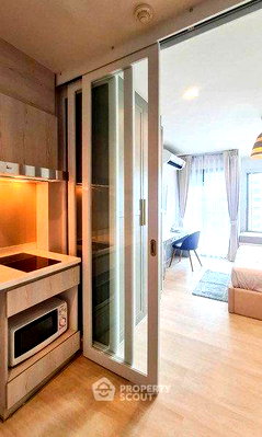 Condos for sale : 1-BR Condo For Sale At Life One Wireless Near BTS Phloen Chit (ID 2918596)