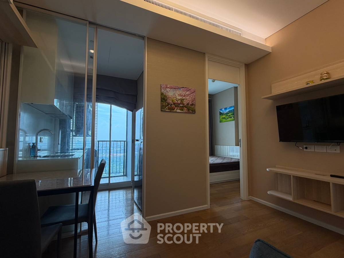 รูป คอนโด 1 ห้องนอน ชั้น 39 The Saint Residences ใกล้ MRT พหลโยธิน 100 เมตร (ID 3307172) - รูปที่ 6/8