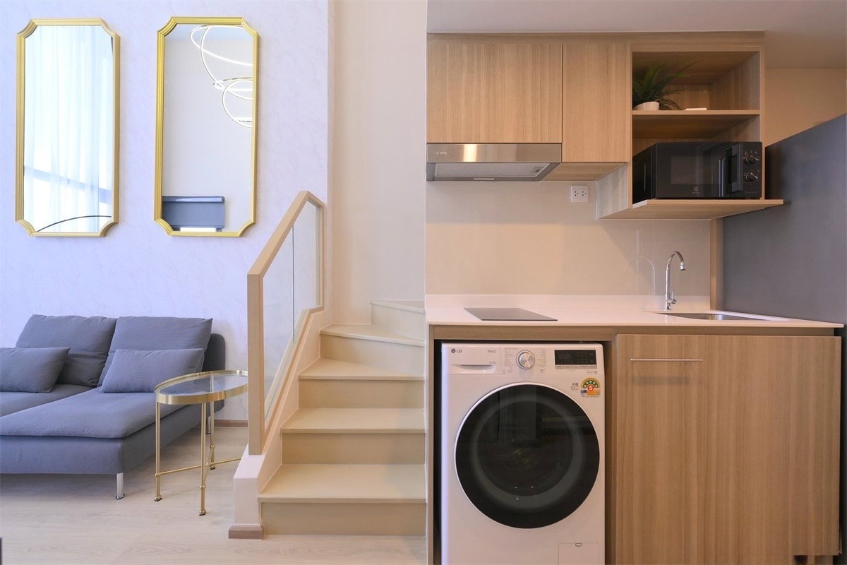 รูป Condo ย่านพระราม 4 เชื่อมอโศก | ห้องใหม่ | ชั้นสูง | วิวสูง | เงียบสงบ - รูปที่ 6/13