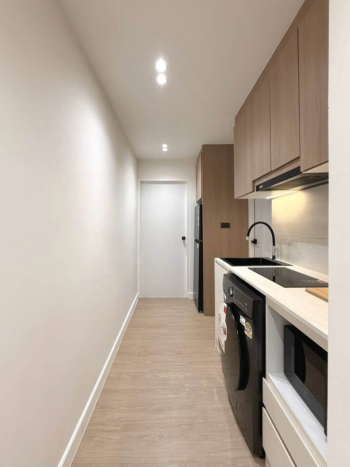 picture Viang Ping Condo (2 Bedrooms) Corner Unit, Doi Suthep View, Foreign Quota Available, only 200 m. from MAYA. (Tel/Line 088-5986998) - 8/20
