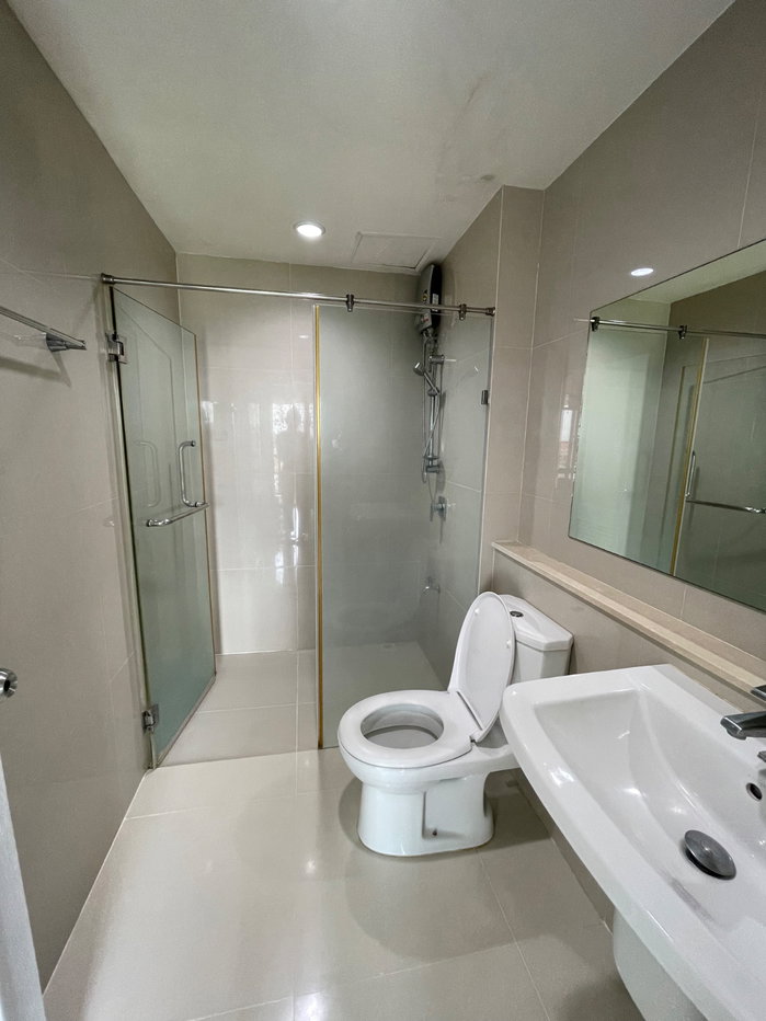 picture Condo for Sale (closed to ABAC Bangna) - 6/8