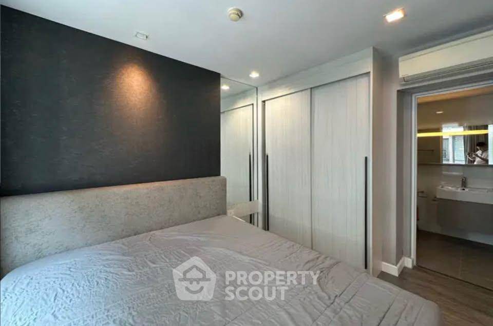 รูป ราคาดี 1 ห้องนอน The Room Sukhumvit 40 ใกล้ BTS ทองหล่อ (ID 3109180) - รูปที่ 4/6