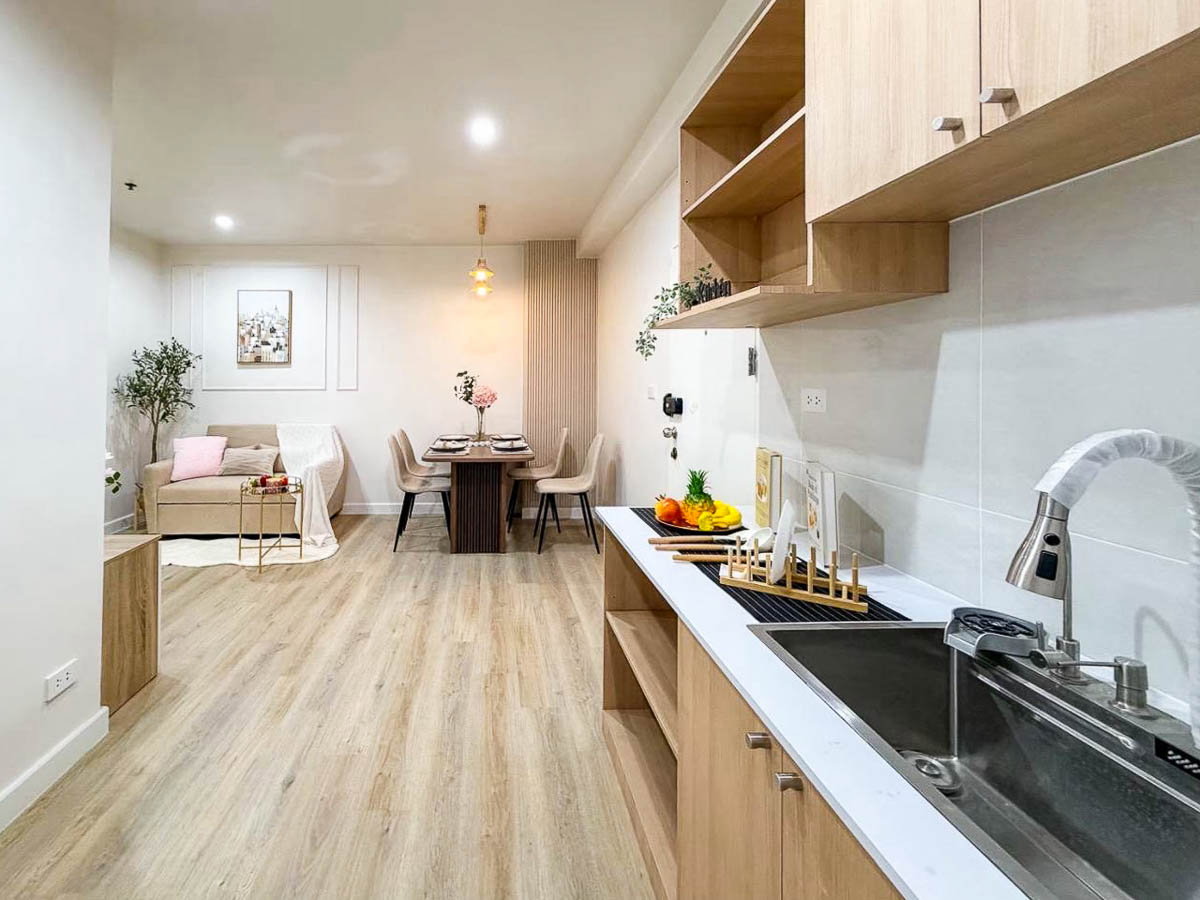 รูป ขาย คอนโด บ้านประชานิเวศน์ 1 แบบ 1 ห้องนอน ขนาด 57 ตรม รีโนเวทใหม่ ตกแต่งสวย เฟอร์นิเจอร์ครบ ใกล้ BTS วัดเสมียนนารี ประชาชื่น งามวงศ์วาน : MF26S-003 - รูปที่ 8/9