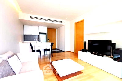 ขายคอนโด : คอนโด 1 ห้องนอน Aequa Sukhumvit 49 ใกล้ BTS ทองหล่อ (ID 3308890)