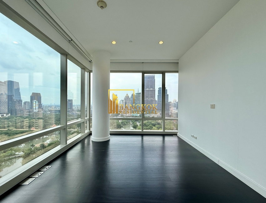 รูป 185 Rajadamri | Rare 3 Bed Duplex Luxury Condo in Prime Area - BR13916CD - รูปที่ 25/65