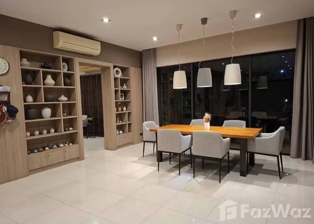 picture Stylish with Modern Interiors | Fully Furnished 6764482 - 13/28