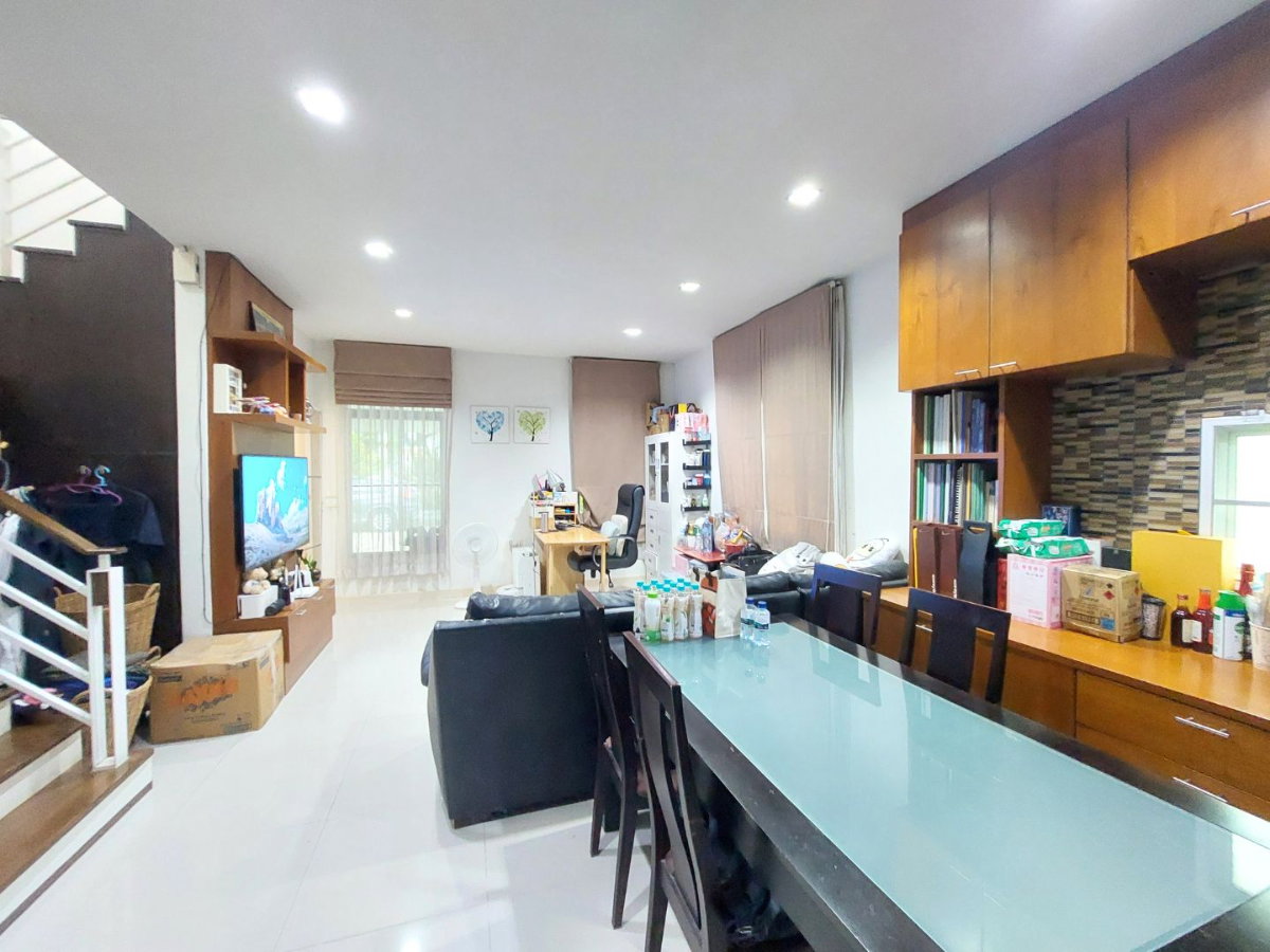 รูป ฮาบิทาวน์ ทาวน์เฮ้าส์หลังริม วัชรพล–สายไหม หน้าบ้านติดสวน ราคาพิเศษ 2.99 ล้าน - รูปที่ 13/27