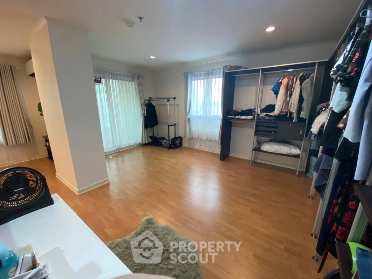 picture 2-BR Condo at Lumpini Ville Phahol-Suthisarn near BTS Saphan Khwai (ID 2838281) - 6/8