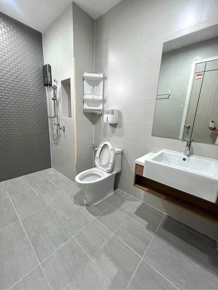 picture 3-story townhome for rent at Siri House Ratchada 18. - 11/19