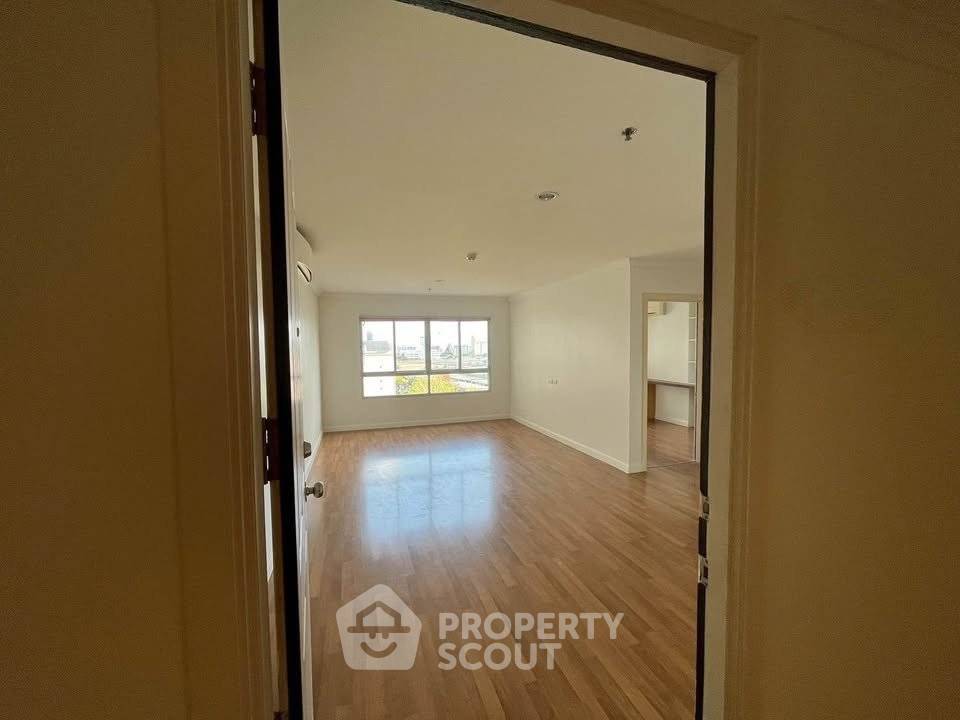 picture 2-BR Condo at Lumpini Place Rama 9–Ratchada near MRT Phra Ram 9 (ID 3312293) - 25/29