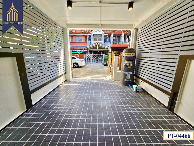 ขายทาวน์โฮม 2 ห้องนอน 80 ตร.ม. 17 ตร.ว. บ้านพูนสินธานี 3