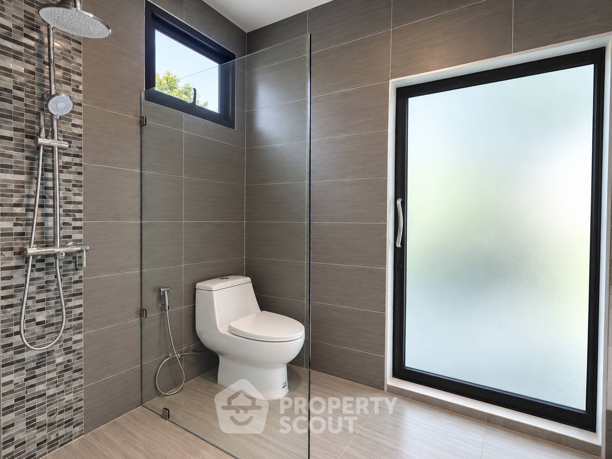รูป วิลล่าสามห้องนอนขายที่ Mil Pool Villas Hua Hin (ID 3312812) - รูปที่ 10/18
